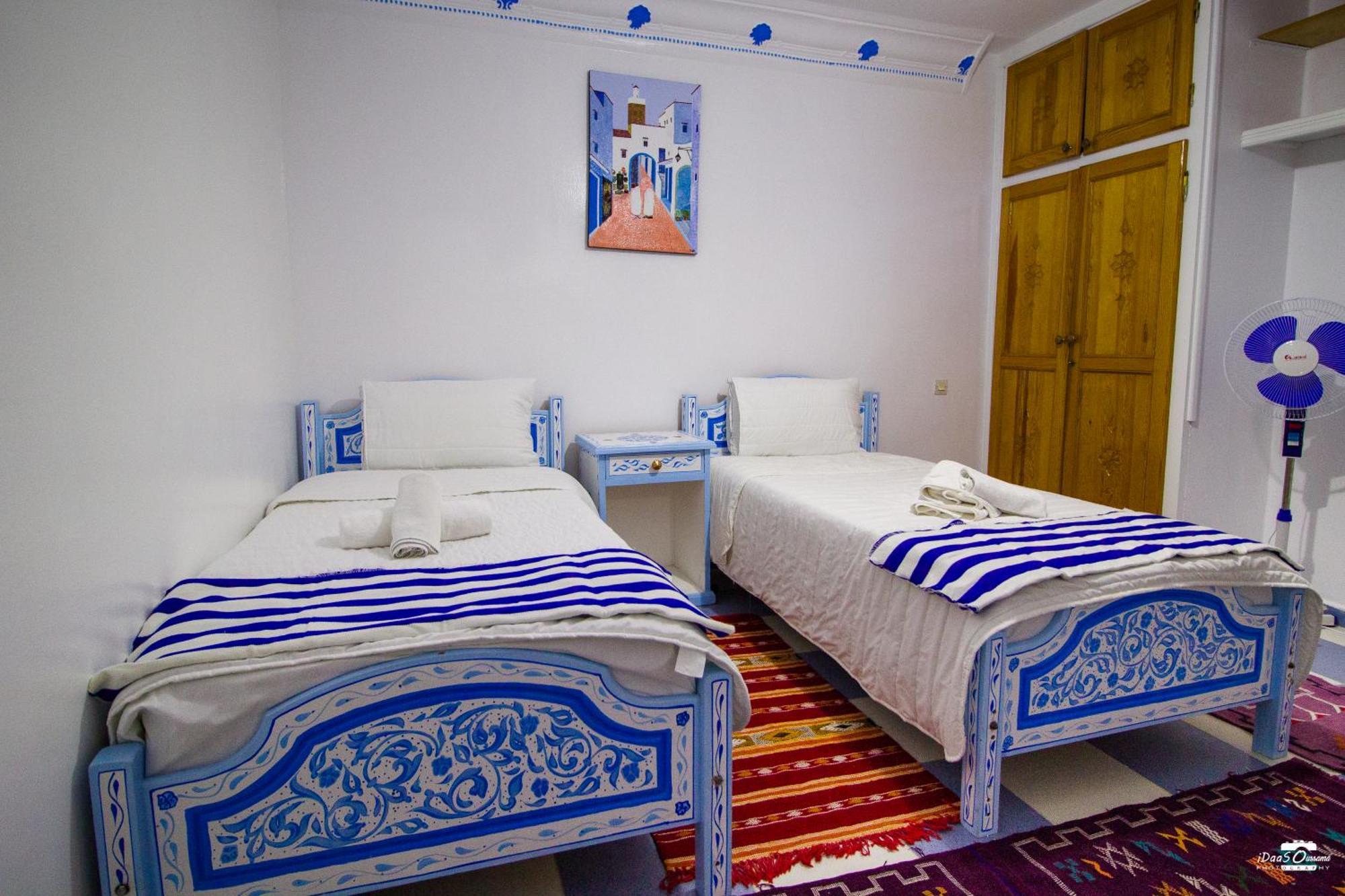 Casa Voyager 'Secret Garden Terrace' Apartment เชฟชาอูน ภายนอก รูปภาพ